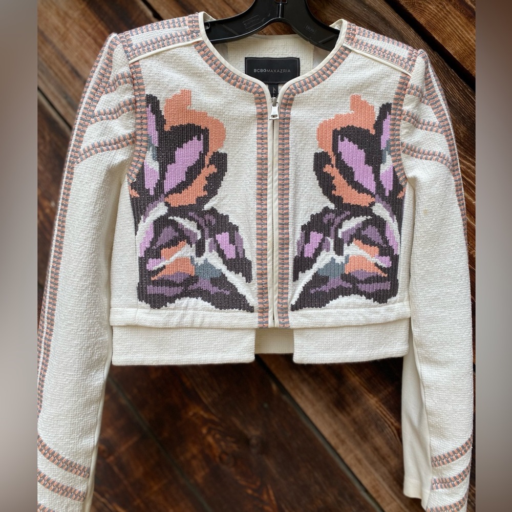 White Bcbg jacket in size S